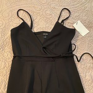 BRAND NEW JUMPSUIT!!